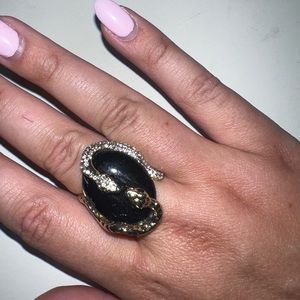 GOLD SNAKE STATEMENT RING
